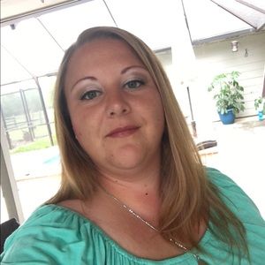 Meet your Posher, Kaci